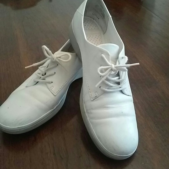 Easy Spirit Shoes | White Tie Shoe Size 